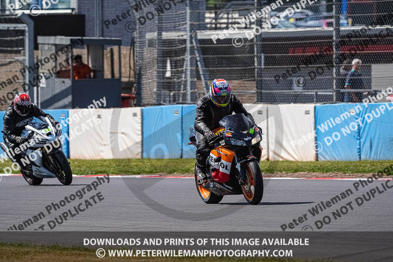 donington no limits trackday;donington park photographs;donington trackday photographs;no limits trackdays;peter wileman photography;trackday digital images;trackday photos